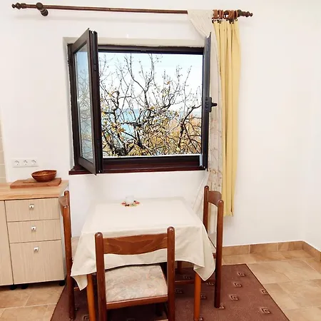 By The Sea - Diklo, - 5911