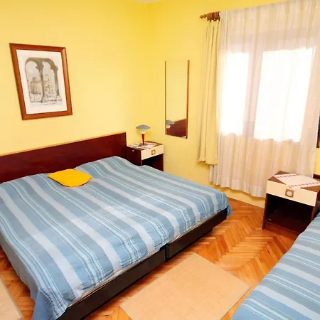 By The Sea - Diklo, - 5911